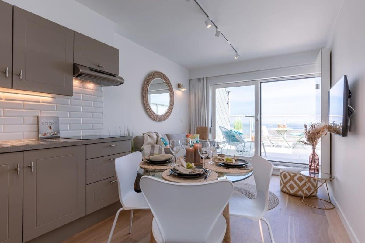 Huswell - Stunning Seafront Apartment Knokke-Heist Exterior photo
